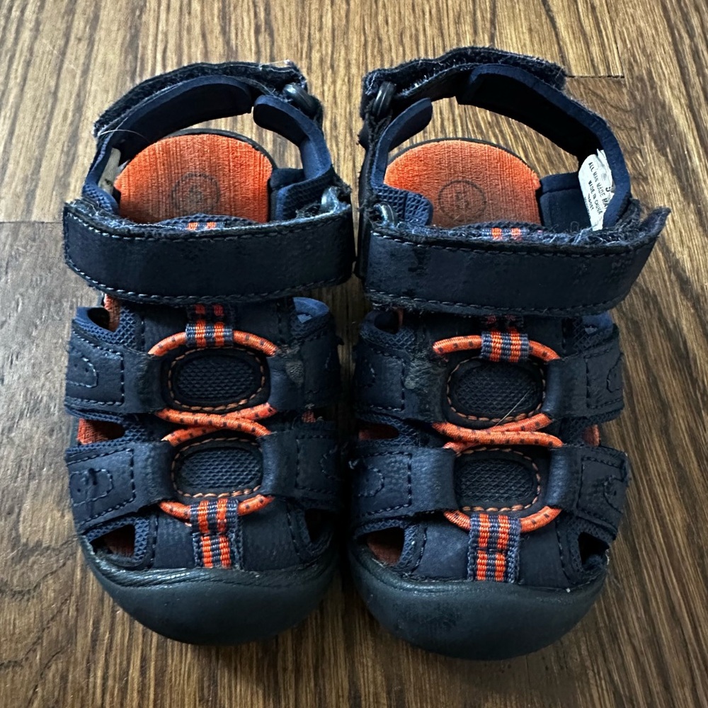 Circo navy blue sandals, toddler size 5
